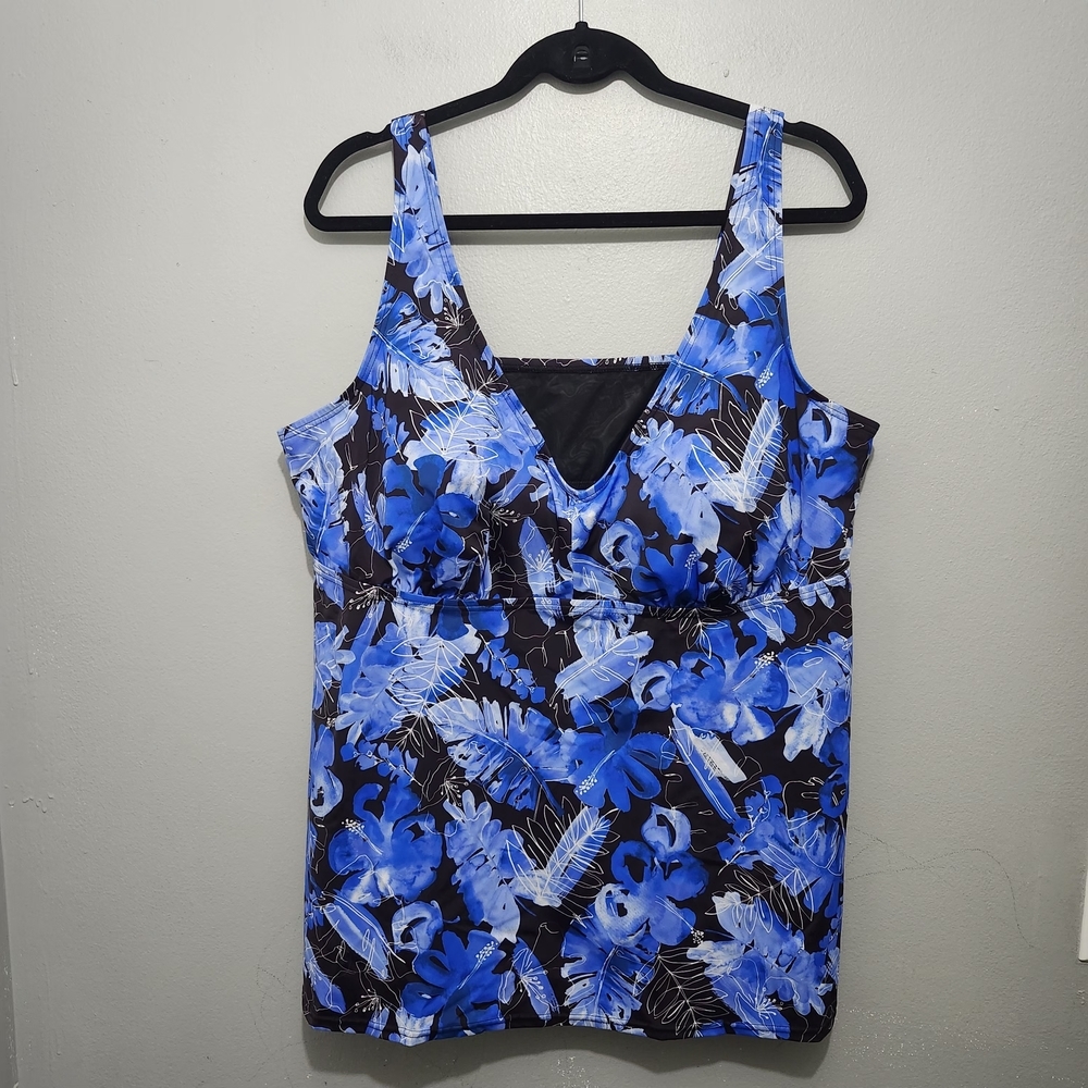 Swimsuits For All Blue Floral Bikini Top Size 24